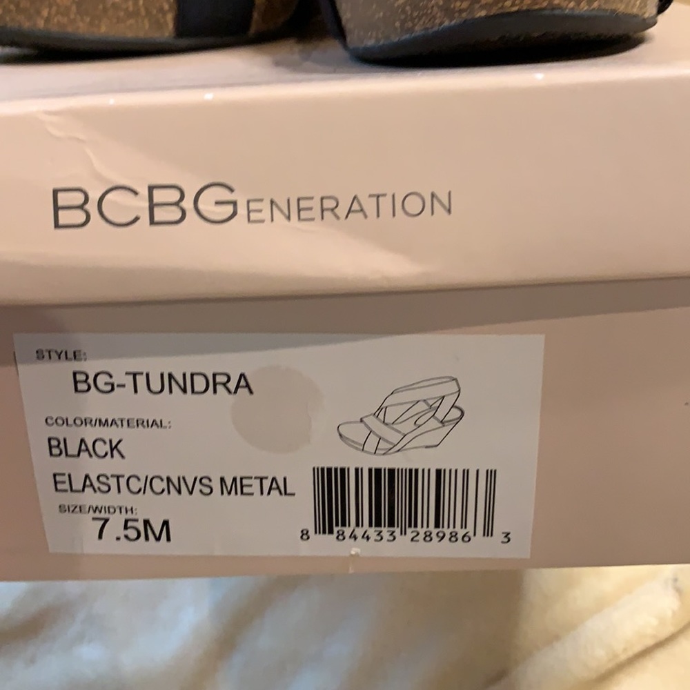 BCBGeneration -BG Tundra -ladies wedge heels - Picture 9 of 12